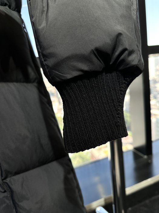 Clothing long puffer coat Black 001