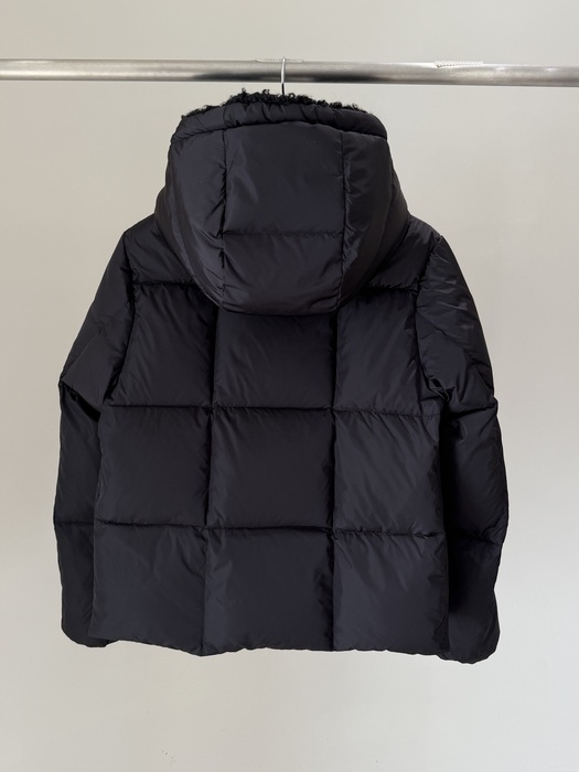 Clothing puffer jacket with shearling detail Black