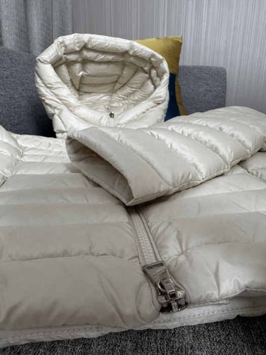 Clothing puffer jacket Beige 001