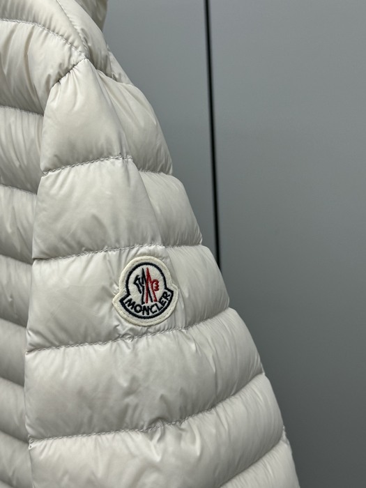 Clothing puffer jacket Beige 004