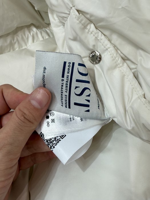 Clothing puffer jacket White 001