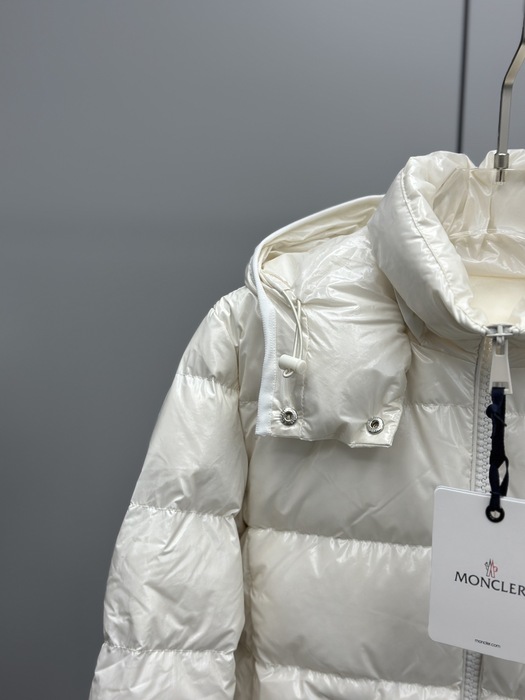 Clothing puffer jacket White 004