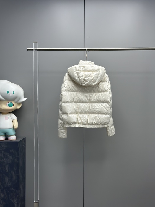 Clothing puffer jacket White 004