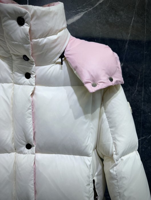 Clothing puffer jacket White