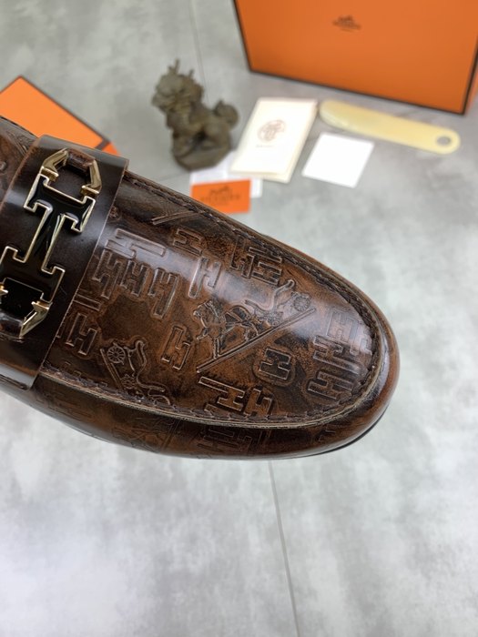 Shoes Hermès men's loafer embossed leather Brown Size 39 44