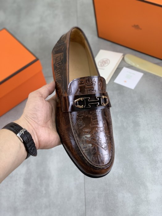Shoes Hermès men's loafer embossed leather Brown Size 39 44