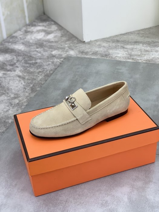 Shoes Hermès men's loafer Beige Size 39 44