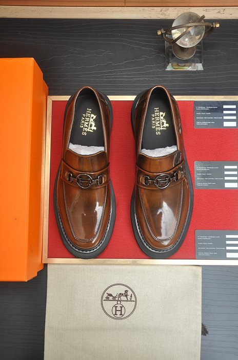 Shoes Hermès men's loafer Brown Size 38 44