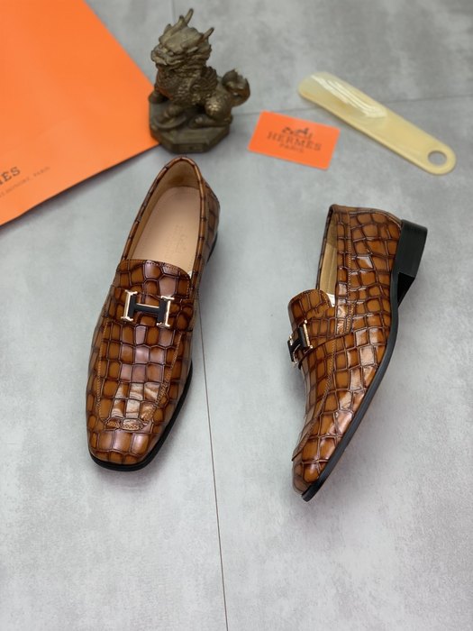 Shoes Hermès men's loafer Brown Size 38 47