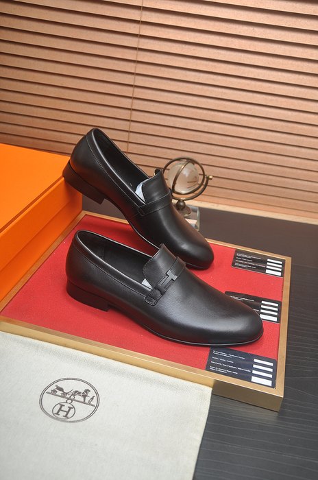 Shoes Hermès men's loafers Black Size 39 44 001