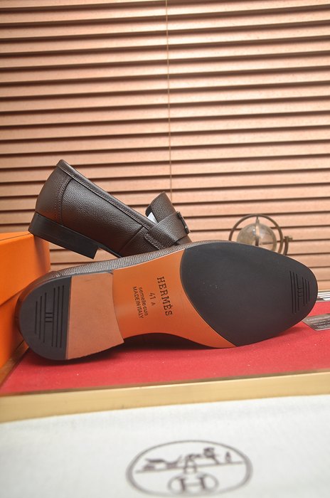Shoes Hermès men's loafers Brown Size 39 44