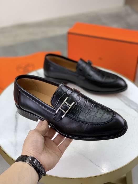 Shoes Hermes leather loafer Black Size 39 45