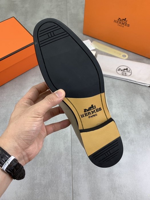 Shoes Hermes loafer Beige Size 39 44