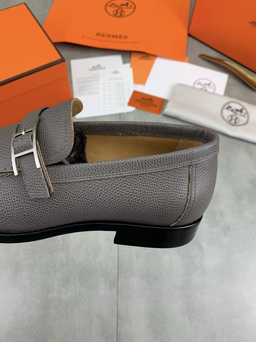 Shoes Hermes men's leather loafer Grey Size 39 45