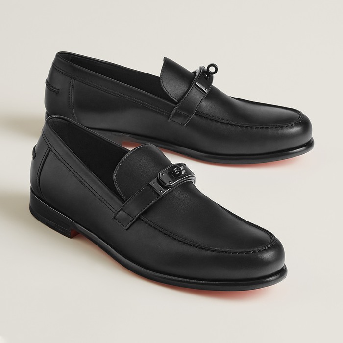 Shoes Hermes men's loafers Black Size 39 44