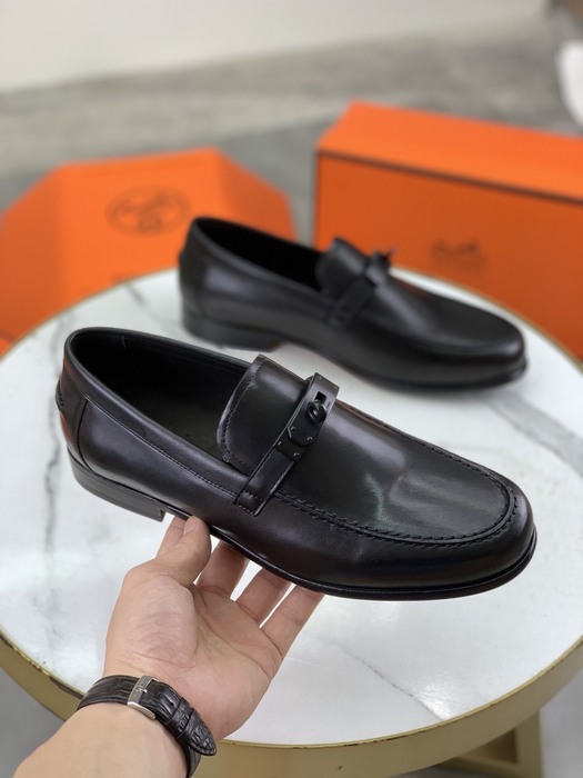 Shoes Hermes men's loafers Black Size 39 44