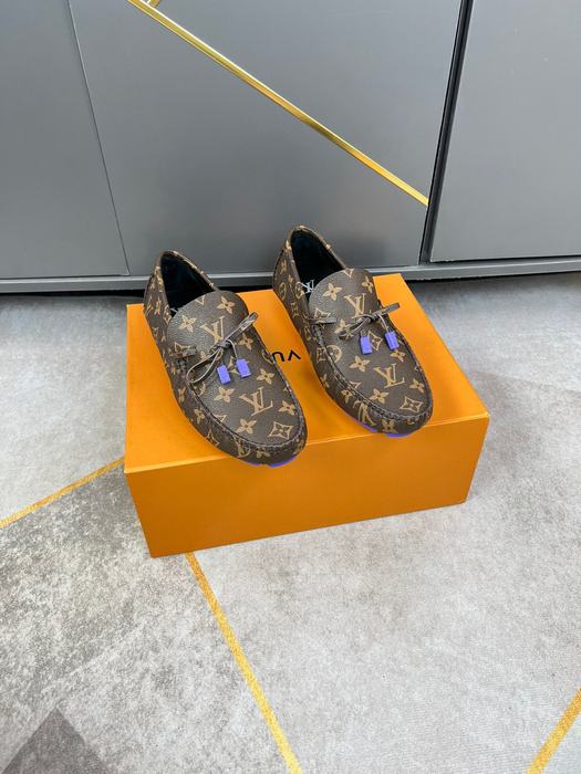 Shoes Louis Vuitton 1V Driver Moccasin Brown