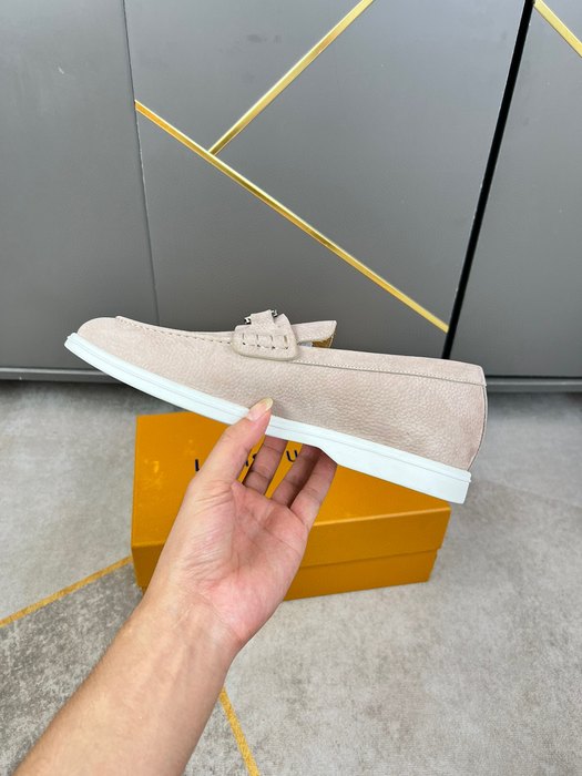 Shoes Louis Vuitton 1V Major loafer Beige