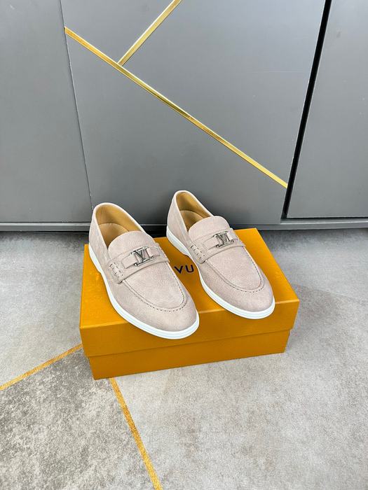 Shoes Louis Vuitton 1V Major loafer Beige