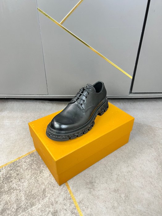 Shoes Louis Vuitton Brogue Derby Black 002