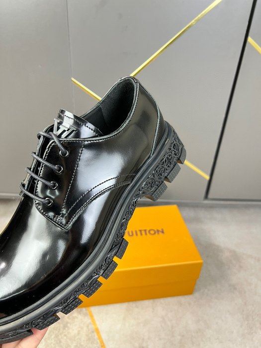 Shoes Louis Vuitton Brogue Derby Black