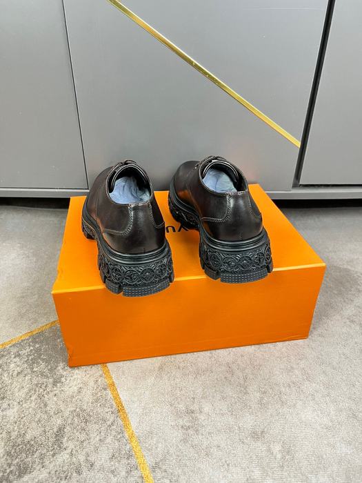 Shoes Louis Vuitton Brogue Derby Brown 001