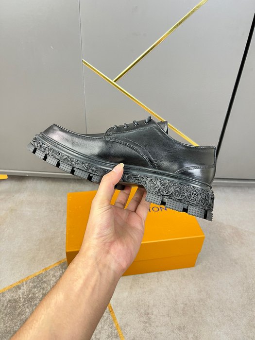 Shoes Louis Vuitton Brogue Lace up Black