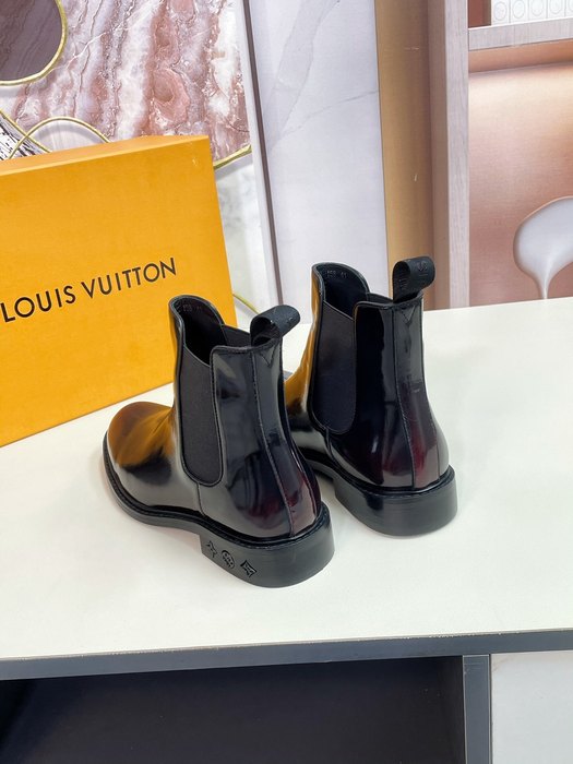 Shoes Louis Vuitton Chelsea Boots Black 002
