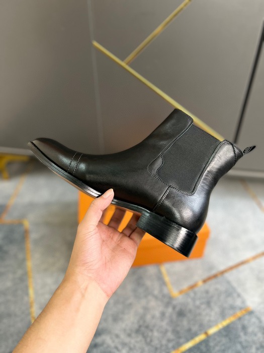 Shoes Louis Vuitton Chelsea boots Black 004