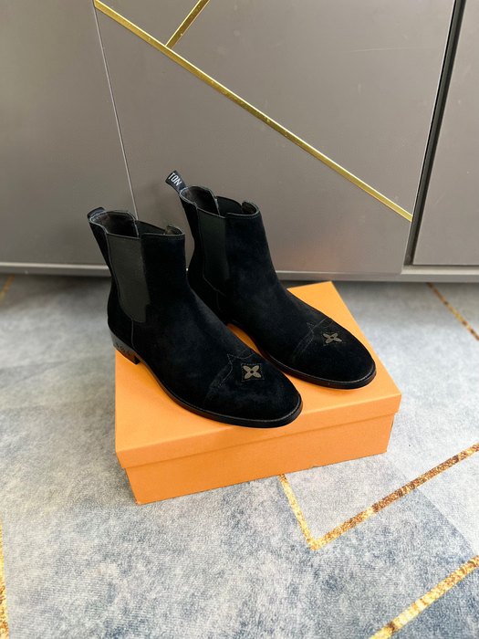 Shoes Louis Vuitton Chelsea boots Black 005