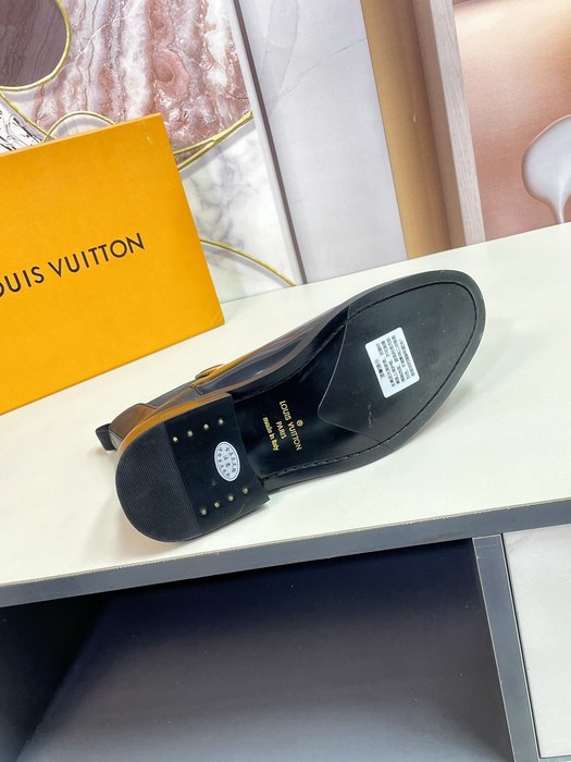 Shoes Louis Vuitton Chelsea boots Black