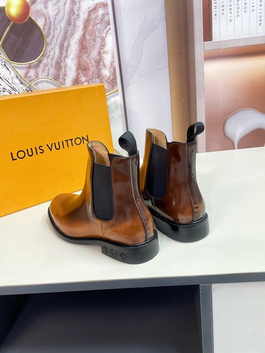 Shoes Louis Vuitton Chelsea boots Brown