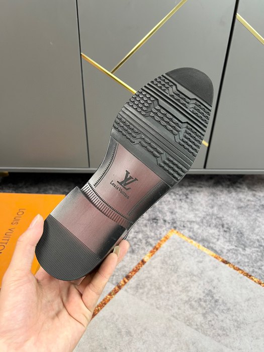 Shoes Louis Vuitton Loafer Black 054