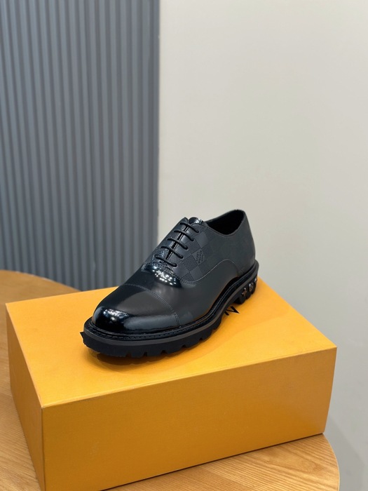 Shoes Louis Vuitton Oxford Derby Black