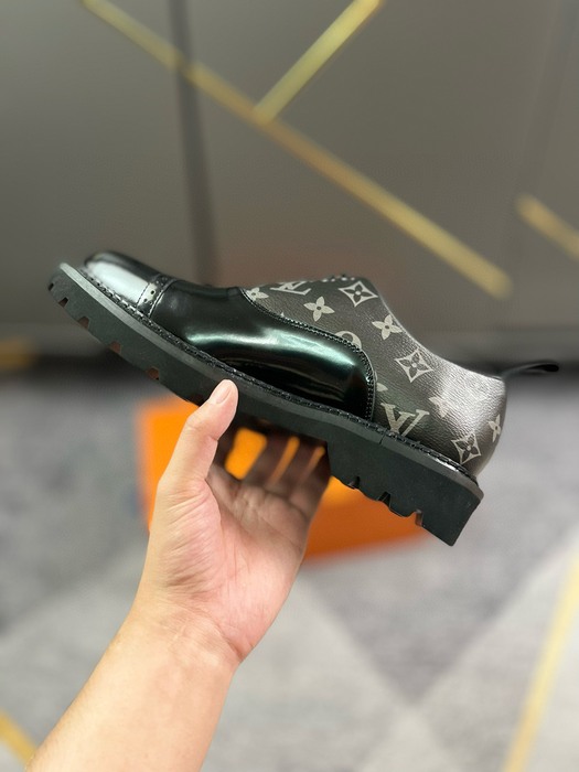 Shoes Louis Vuitton Oxford derby Black 002