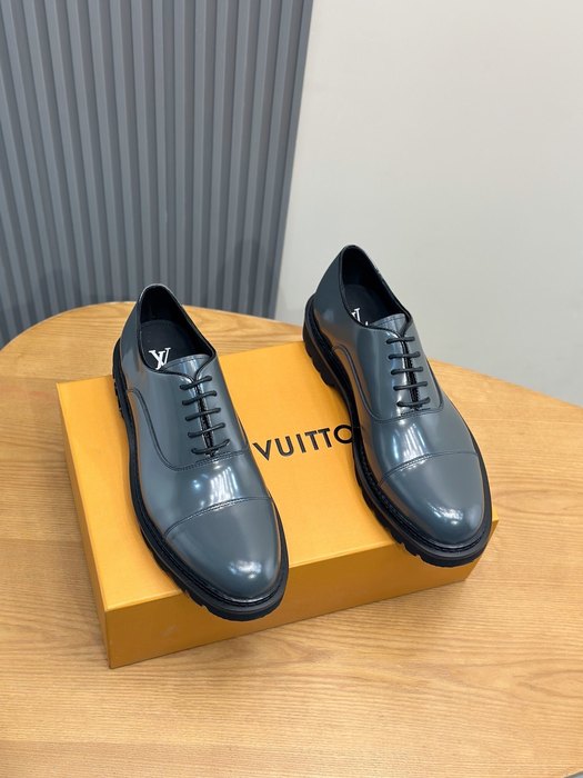 Shoes Louis Vuitton Oxford derby Grey