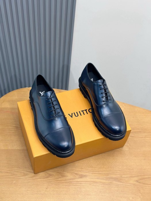 Shoes Louis Vuitton Oxford lace up Black 001