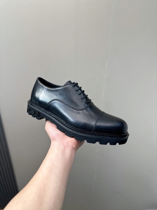Shoes Louis Vuitton Oxford lace up Black