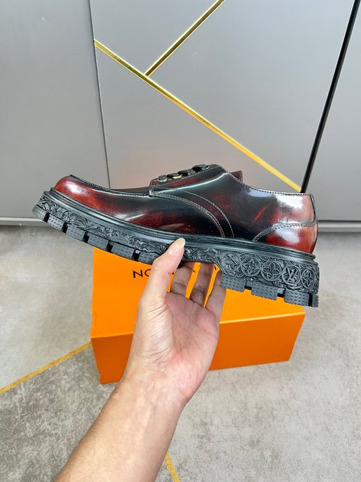 Shoes Louis Vuitton brogue derby Burgundy