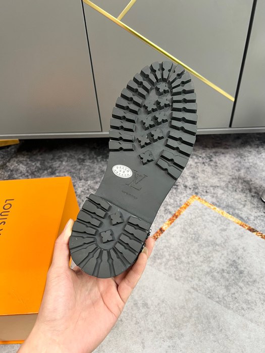 Shoes Louis Vuitton business casual derby White