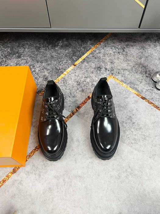 Shoes Louis Vuitton business casual derby White