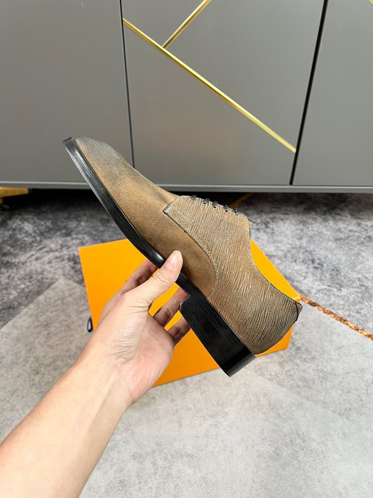 Shoes Louis Vuitton business casual leather shoes Brown