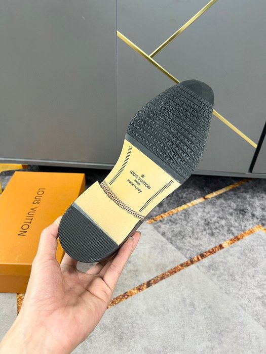 Shoes Louis Vuitton business casual suede lace up Brown