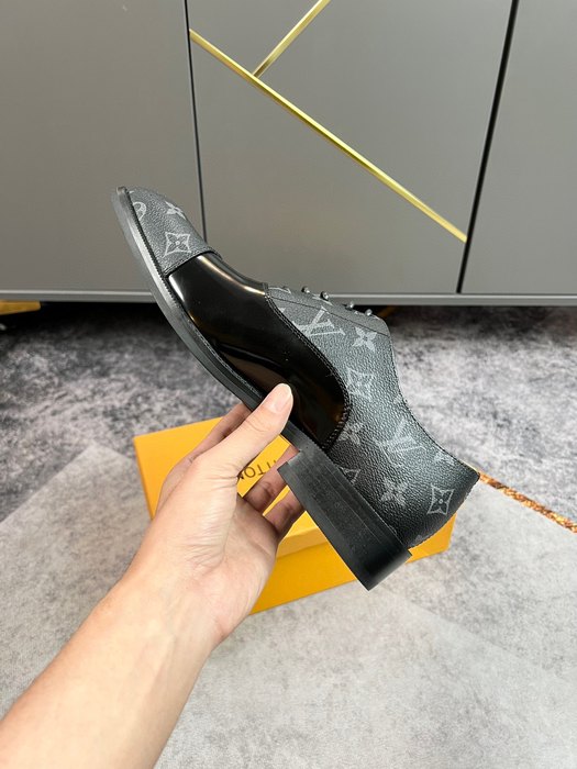 Shoes Louis Vuitton business dress shoes Black 004