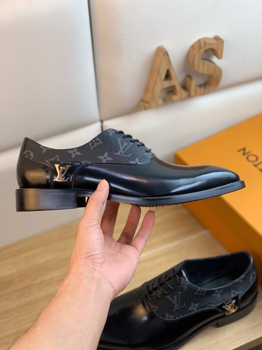 Shoes Louis Vuitton business formal leather shoes Black