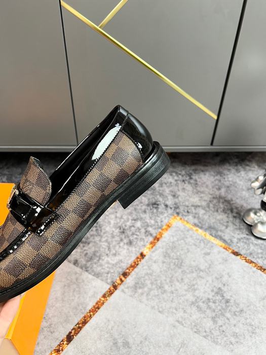 Shoes Louis Vuitton business formal loafers Brown