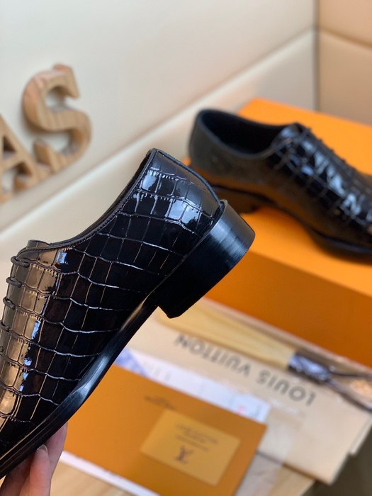 Shoes Louis Vuitton business leather shoes Black