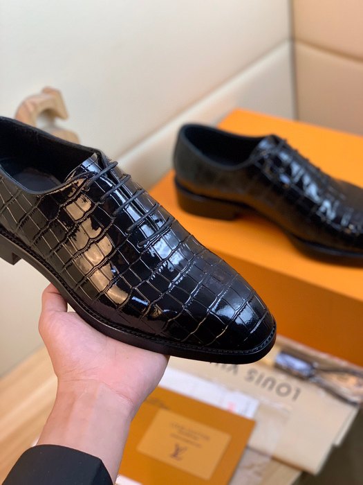 Shoes Louis Vuitton business leather shoes Black