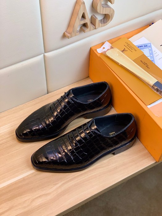Shoes Louis Vuitton business leather shoes Black