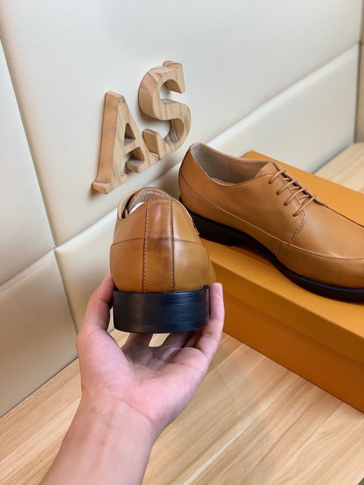 Shoes Louis Vuitton business leather shoes Tan